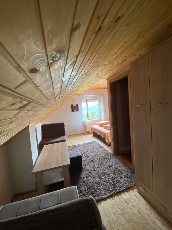 Bed And Breakfast Umoljani Esterno foto