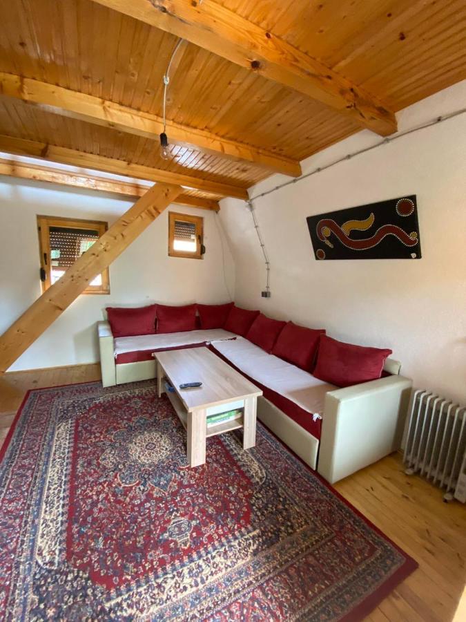 Bed And Breakfast Umoljani Esterno foto