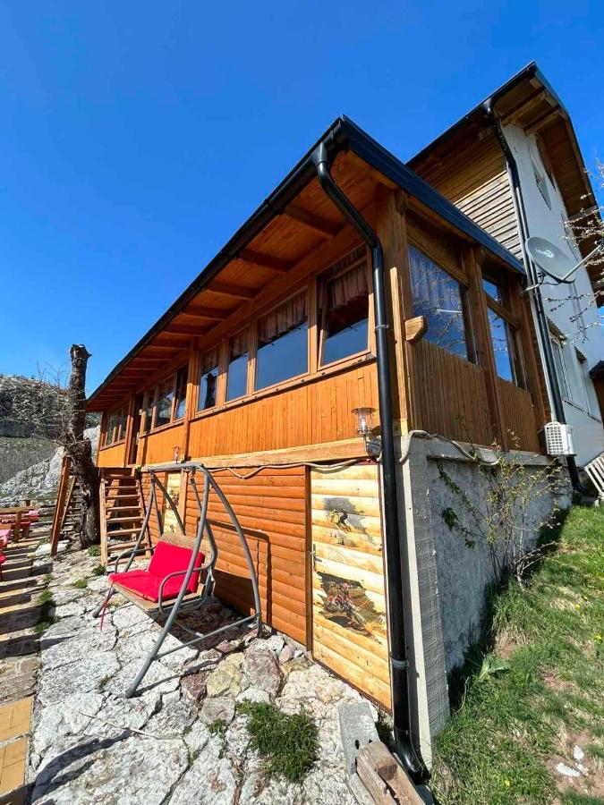 Bed And Breakfast Umoljani Esterno foto