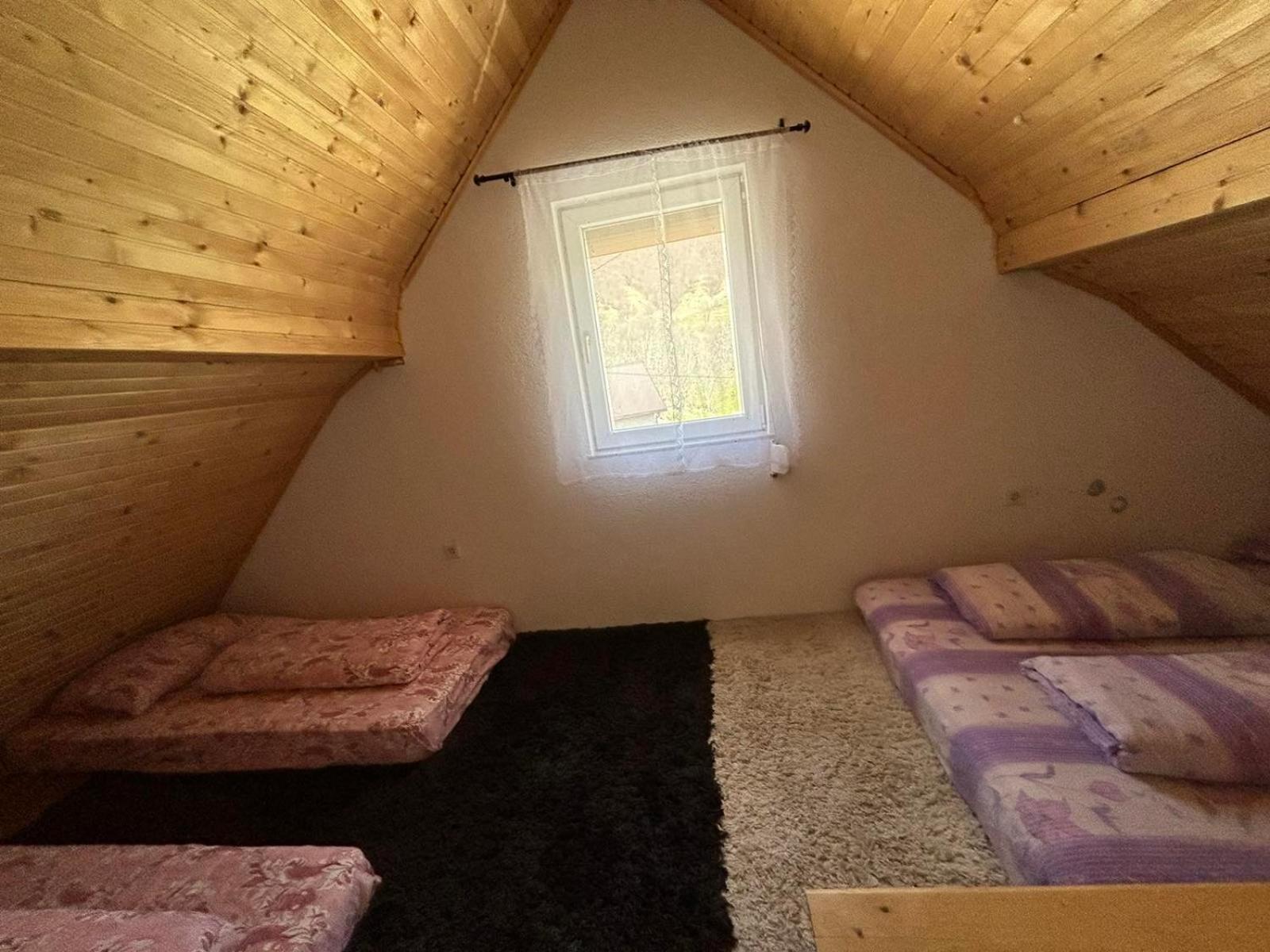 Bed And Breakfast Umoljani Camera foto